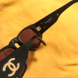 CHANEL Accessories - Unisex Chanel black Acetate Gold CC Logo 01451 CHANEL Accessories - Unisex Chanel black Acetate Gold CC Logo 01451